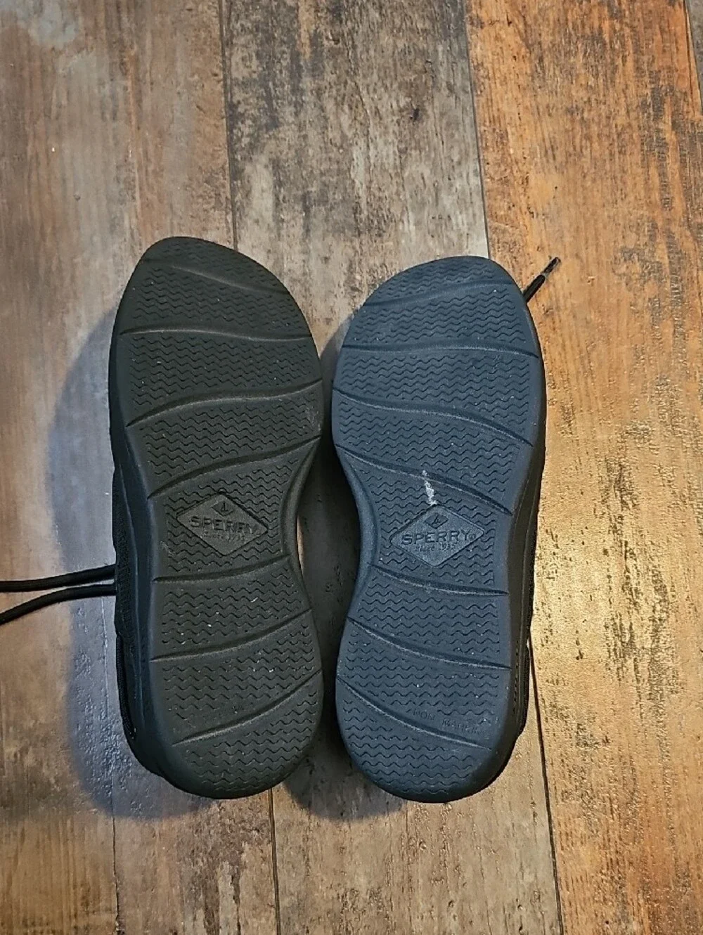 Sperry Boy’s Black Leather Lace-Up Boat Shoes